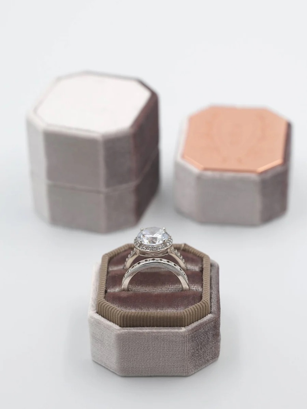 The Mrs Box St. James Bevel Double Ring Box